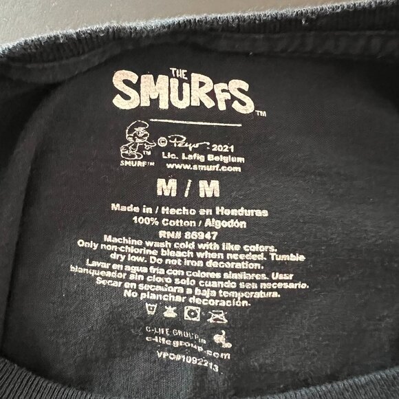 The Smurfs Black Tee Size M Peyo Graphic Full Cast Family Classic - Picture 3 of 5